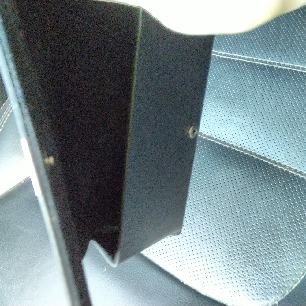 😃Hugo Boss glasses case - Picture 3 of 4